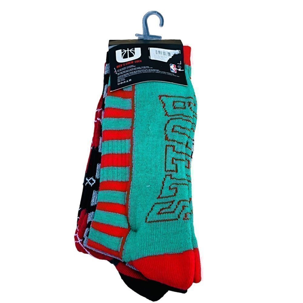 NBA Chicago Bulls Crew Socks 3 Pairs Argyle Christmas NEW